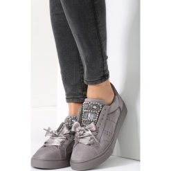Szare Buty Sportowe Unique Rebell. Szare buty sportowe damskie Inny, z aplikacjami, sportowe. Za 49,99 zł.