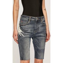 Miss Sixty - Jeansy Pants Angel. Niebieskie jeansy damskie Miss Sixty, z podwyższonym stanem. W wyprzedaży za 549,90 zł.