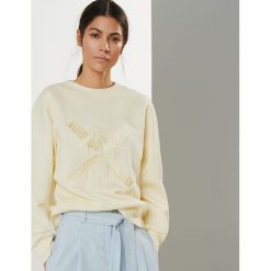Bluza z obszernym haftem - Beżowy. Brązowe bluzy damskie Reserved, s, z haftami, bez rękawów, bez kaptura. Za 159,99 zł.