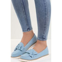 Niebieskie Mokasyny Feel Like Heaven. Niebieskie mokasyny damskie Born2be, bez wzorów, ze skóry, bez obcasa, na płaskiej podeszwie, bez zapięcia. Za 59,99 zł.