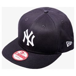 New Era Czapka Mlb 9Fifty Ny Yankees , granatowy, rozmiar ML. Niebieskie czapki damskie New Era, bez wzorów, z wełny. W wyprzedaży za 99,99 zł.