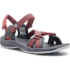 Sandały JACK WOLFSKIN - Lakewood Ride Sandal W 4019041 Rose Quartz. Różowe klapki damskie Jack Wolfskin, bez wzorów, z tworzywa sztucznego, sportowe, bez obcasa, bez zapięcia, outdoorowe. Za 279,99 zł.