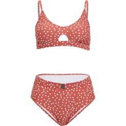 Bikini z biustonoszem bustier (2 części) bonprix rdzawobrązowo-biały w kropki. Pomarańczowe stroje kąpielowe damskie bonprix, bez wzorów, sportowe. Za 79,99 zł.