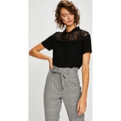 Medicine - Top. Czarne topy damskie marki MEDICINE, s, z wiskozy. W wyprzedaży za 29,90 zł.