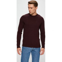 Jack & Jones - Sweter. Czarne swetry klasyczne męskie Jack & Jones, m, z bawełny, z okrągłym kołnierzem. W wyprzedaży za 69,90 zł.