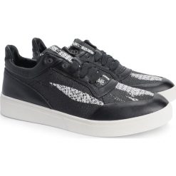 Diesel Sneakersy "S-Hype". Białe sneakersy męskie Diesel, bez zapięcia. Za 349,00 zł.