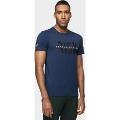 T-shirt męski TSM008 - ciemny granat melanż. Szare koszulki męskie 4f, m, bez wzorów, bez kołnierzyka, bez rękawów. W wyprzedaży za 49,99 zł.