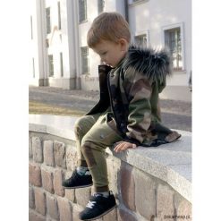 Ocieplana parka moro. Szare kurtki chłopięce marki Pakamera, moro, z tkaniny, militarne, bez kaptura. Za 175,00 zł.
