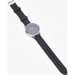 Zegarek - Czarny. Czarne zegarki damskie Cropp. Za 29,99 zł.