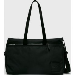 Calvin Klein - Torba. Czarne torby na laptopa Calvin Klein, w paski, z poliesteru. Za 769,90 zł.
