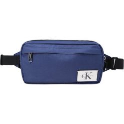 Calvin Klein Jeans SPORT ESSENTIAL SLING M Torba na ramię blue. Niebieskie torby na ramię męskie Calvin Klein Jeans, z jeansu. Za 299,00 zł.