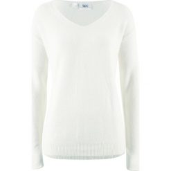 Swetry oversize damskie: Sweter oversize z rozcięciem bonprix biel wełny