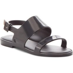Sandały MELISSA - Mel Classy Inf 32309 Black 01003. Czarne sandały dziewczęce Melissa, z tworzywa sztucznego, bez zapięcia. W wyprzedaży za 139,00 zł.