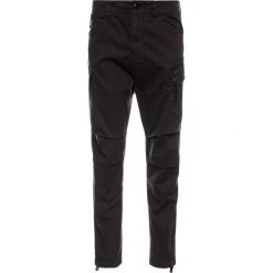 Spodnie dresowe G-Star Raw Roxic D14515-4893-976. Szare jeansy męskie G-Star RAW, m, bez wzorów, z elastanu, retro. Za 469,00 zł.