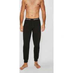 Calvin Klein Underwear - Spodnie piżamowe. Czarne piżamy męskie Calvin Klein Underwear, s, bez wzorów, z elastanu, bez rękawów. W wyprzedaży za 199,90 zł.
