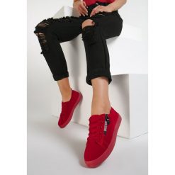 Czerwone Trampki Private Party. Czerwone trampki i tenisówki damskie Renee, bez wzorów, bez zapięcia. Za 59,99 zł.