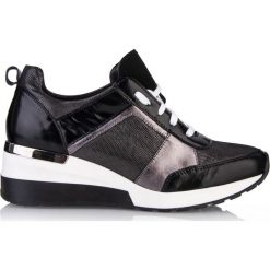 Sneakersy czarne. Czarne sneakersy damskie Arturo Vicci. Za 319,00 zł.