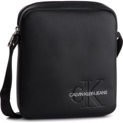 Saszetka CALVIN KLEIN JEANS - Smooth Monogram Micro Flatpack K50K504741 001. Czarne torby męskie skórzane Calvin Klein Jeans, bez wzorów, z jeansu, młodzieżowe. W wyprzedaży za 219,00 zł.