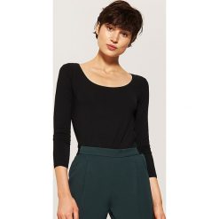 Bluzka basic - Czarny. Czarne bluzki damskie House, s, bez wzorów, bez kołnierzyka, bez rękawów. Za 25,99 zł.