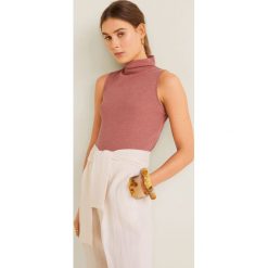 Mango - Top Elara. Brązowe bluzki damskie Mango, l, bez wzorów, z elastanu, z golfem, bez rękawów. W wyprzedaży za 39,90 zł.