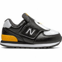 New Balance IV574AQP. Buciki niemowlęce New Balance, z materiału, bez zapięcia. Za 199,99 zł.
