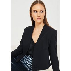Simple - Żakiet. Czarne marynarki i żakiety damskie Simple, s, z materiału, eleganckie. W wyprzedaży za 299,90 zł.