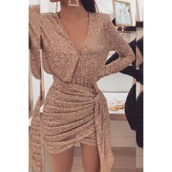 Sukienka AMORINA BEIGE. Brązowe sukienki damskie Sukienka AMORINA BEIGE, s, bez wzorów, bez kołnierzyka, z krótkim rękawem, krótkie, mini. W wyprzedaży za 139,00 zł.