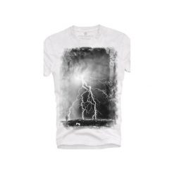 T-shirt UNDERWORLD Ring spun cotton Burza. Białe t-shirty męskie Underworld, s, z nadrukiem, z bawełny, bez kołnierzyka. Za 69,99 zł.