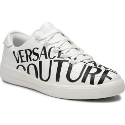 Sneakersy VERSACE JEANS COUTURE - E0YUBSH1 71166 003. Białe sneakersy męskie Versace Jeans Couture, na co dzień, bez wzorów, z jeansu, bez zapięcia. Za 729,00 zł.