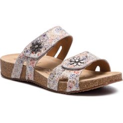 Klapki JOSEF SEIBEL - Tonga 04 78501 761 002 Weiss/Multi. Białe klapki damskie Josef Seibel, z aplikacjami, ze skóry, bez obcasa. W wyprzedaży za 209,00 zł.