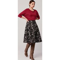Spódnica Carissa Forticula czarna 36 czarny. Czarne spódniczki damskie s, z elastanu, klasyczne, rozkloszowane. Za 297,00 zł.