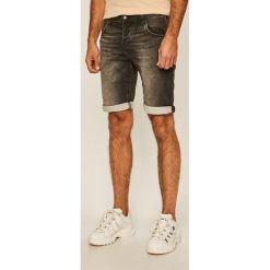 Mustang - Szorty jeansowe. Czarne spodenki i szorty męskie Mustang, bez wzorów, z elastanu, casualowe. Za 229,90 zł.