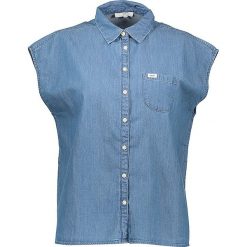Koszulka dżinsowa w kolorze niebieskim. Niebieskie koszulki damskie Lee Jeans, na co dzień, xs, bez wzorów, z bawełny, z klasycznym kołnierzykiem, bez rękawów. W wyprzedaży za 150,95 zł.