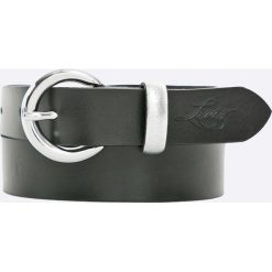 Levi's - Pasek skórzany Larkspur. Czarne paski damskie Levi's®, w paski, ze skóry. Za 129,90 zł.