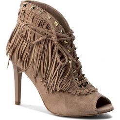 Buty zimowe damskie: Szpilki CARINII – B4015 F94-000-000-B16