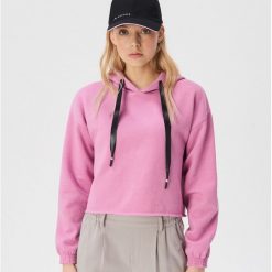 Gładka bluza z kapturem - Różowy. Różowe bluzy damskie Sinsay, s, bez wzorów, bez rękawów, z kapturem. W wyprzedaży za 29,99 zł.