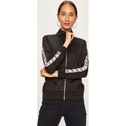 Armani Exchange - Bluza. Czarne bluzy damskie Armani Exchange, s, z aplikacjami, z elastanu, bez rękawów, bez kaptura. Za 569,90 zł.