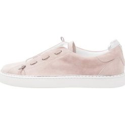 Trampki damskie slip on: Donna Carolina Tenisówki i Trampki christine/grigio