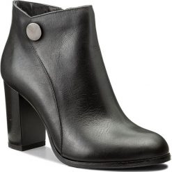 Botki KOTYL - 9703 Czarny Lico. Czarne buty zimowe damskie marki Kotyl, ze skóry, na obcasie. W wyprzedaży za 299,00 zł.