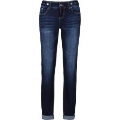 Dżinsy "multi-stretch" Boyfriend bonprix ciemnoniebieski. Niebieskie jeansy damskie bonprix. Za 109,99 zł.