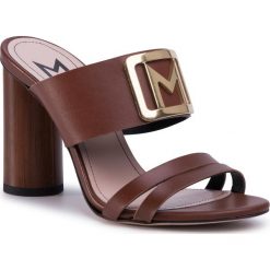 Klapki MARELLA - Egoista 65210404200 001/001. Pomarańczowe klapki damskie Marella, z aplikacjami, ze skóry, bez obcasa, na obcasie. Za 1139,00 zł.
