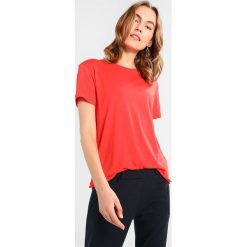 T-shirty damskie: Tiger of Sweden Jeans DAWN Tshirt basic valiant poppy