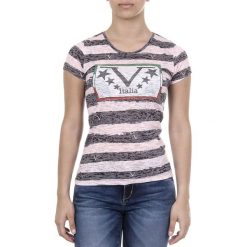 T-shirt w kolorze jasnoróżowo-czarnym. Różowe t-shirty damskie V Italia by Versace, s, w paski, z bawełny, z okrągłym kołnierzem. W wyprzedaży za 239,95 zł.