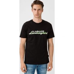 Lamborghini Koszulka Czarny. Czarne podkoszulki męskie Lamborghini, s, z nadrukiem, z bawełny, bez kołnierzyka, z krótkim rękawem, krótkie. Za 416,95 zł.