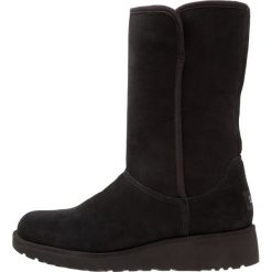 Buty zimowe damskie: UGG AMIE Kozaki na koturnie black
