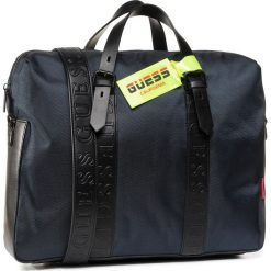Torba na laptopa GUESS - Dan (Nylon) HMDNNY P0213 BLU. Niebieskie torby męskie skórzane Guess, z aplikacjami, z nylonu. W wyprzedaży za 439,00 zł.