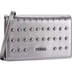 Torebka NOBO - NBAG-F2180-C025 Srebrny. Szare listonoszki damskie Nobo, bez wzorów, ze skóry ekologicznej, bez dodatków. W wyprzedaży za 129,00 zł.