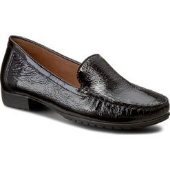 Lordsy CAPRICE - 9-24202-27 Black Patent 018. Czarne mokasyny damskie Caprice, ze skóry, bez obcasa, na płaskiej podeszwie. W wyprzedaży za 199,00 zł.