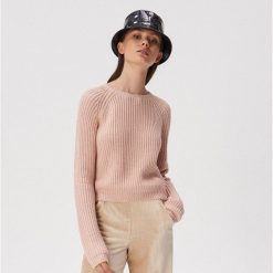 Sweter w prążki - Różowy. Różowe swetry damskie Sinsay, s, bez wzorów, bez rękawów, bez kaptura. Za 49,99 zł.