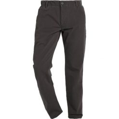 Chinosy męskie: DOCKERS ALPHA NEW Spodnie materiałowe steelhead